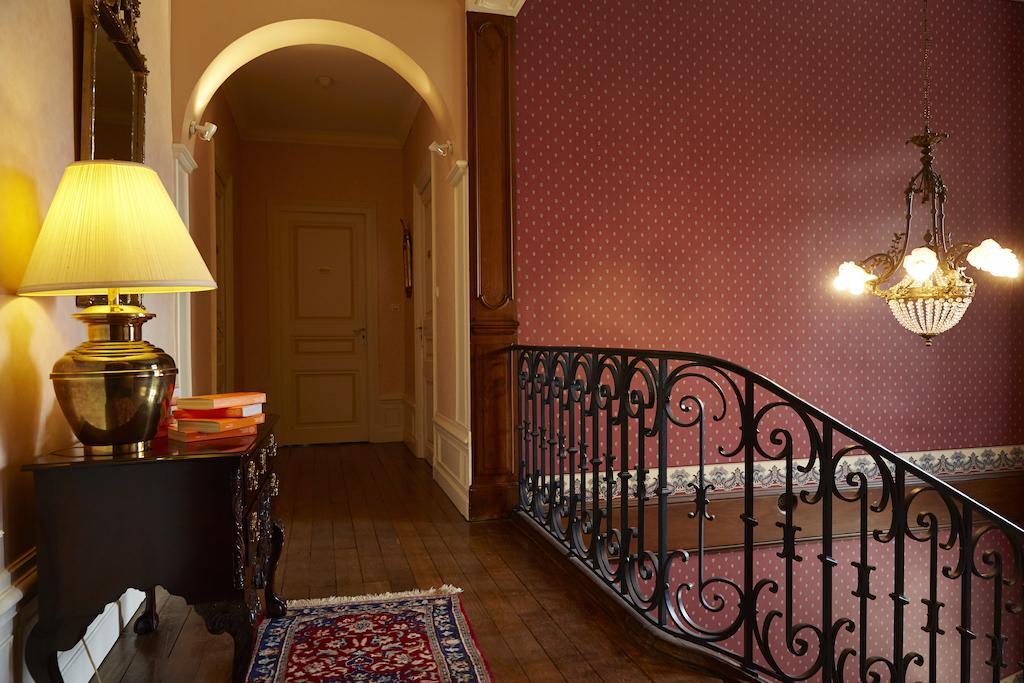 Chambres Au Chateau - Le Clos Des Tourelles Sennecey-le-Grand 외부 사진